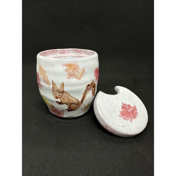 Studio Art Pottery Lidded Sugar Jar Handmade Bowl Pot Squirrel Painted Crayon - Picture 8 of 10